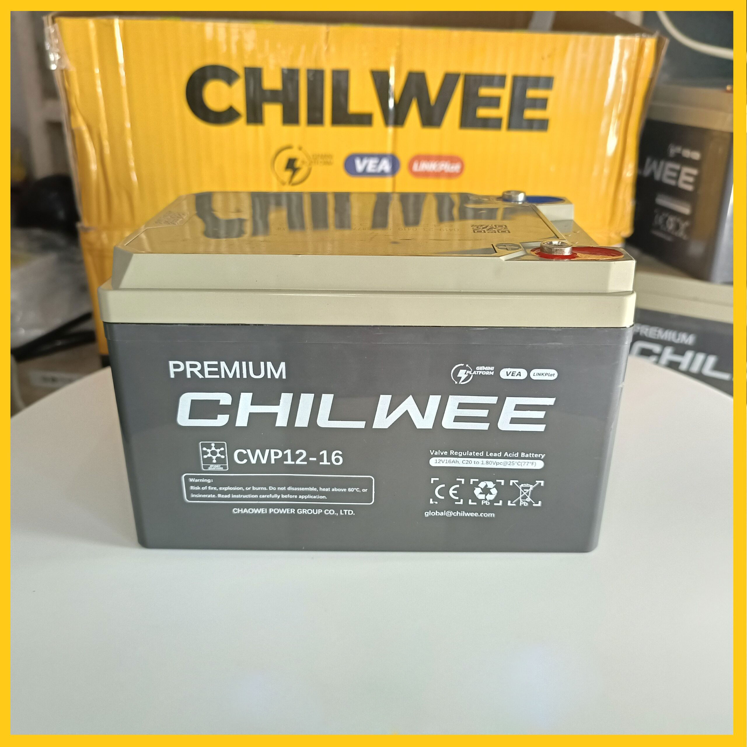 thay bình ắc quy xe đạp điện