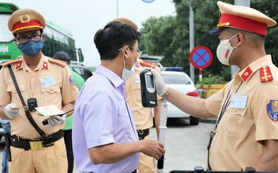 mức phạt nồng độ cồn xe máy điện