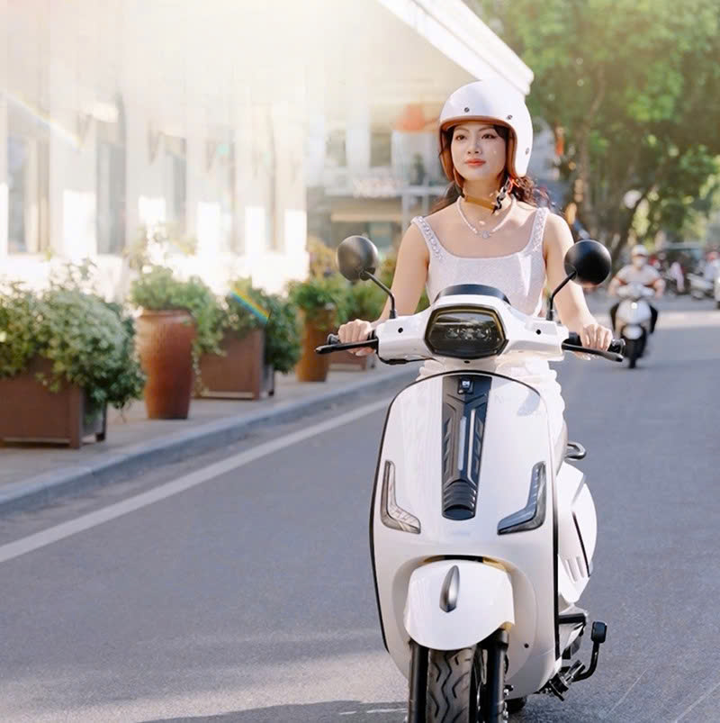 xe máy điện đi ngược chiều phạt bao nhiêu