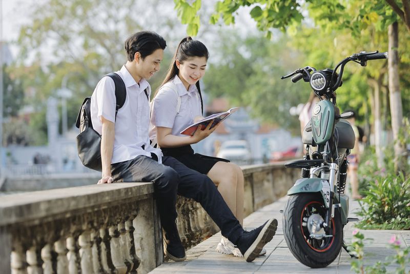 Xe đạp điện hết điện giữa đường