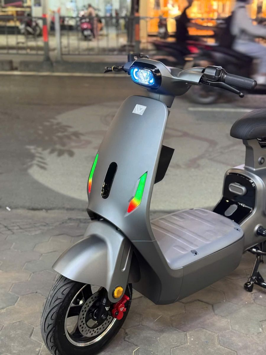 Review Livo V1 Plus đèn Audi