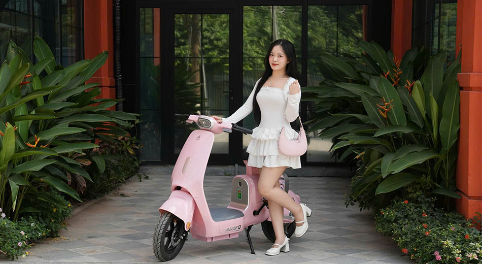 Cách khởi động và chạy xe đạp điện an toàn