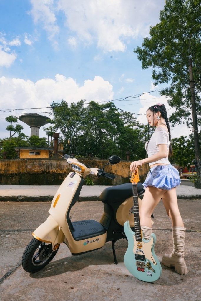 Cách sạc pin xe đạp điện hottrend đúng cách
