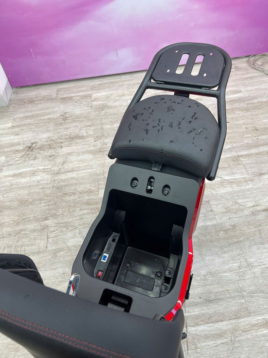 Xe đạp điện Type 3 Pro cốp 12 lít