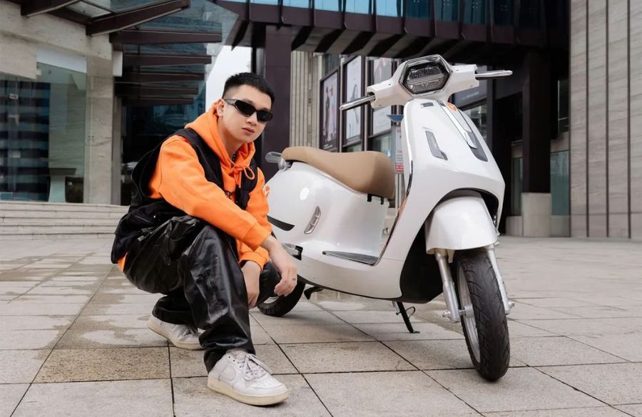 Dịch vụ cho thuê xe máy điện Yadea Oris H