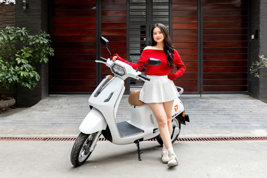 Dịch vụ cho thuê xe máy điện Yadea Oris H