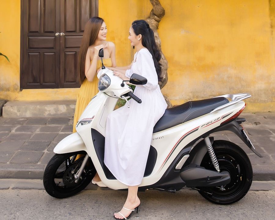 Dịch vụ cho thuê xe máy điện Vinfast Feliz 2 Pin